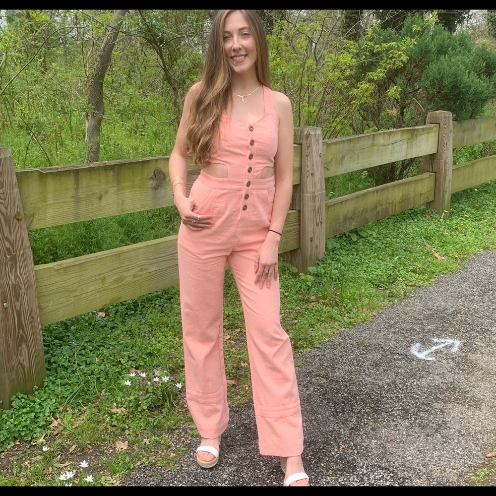 🌺 Kendall & Kylie Orange Soda Jumpsuit🌺